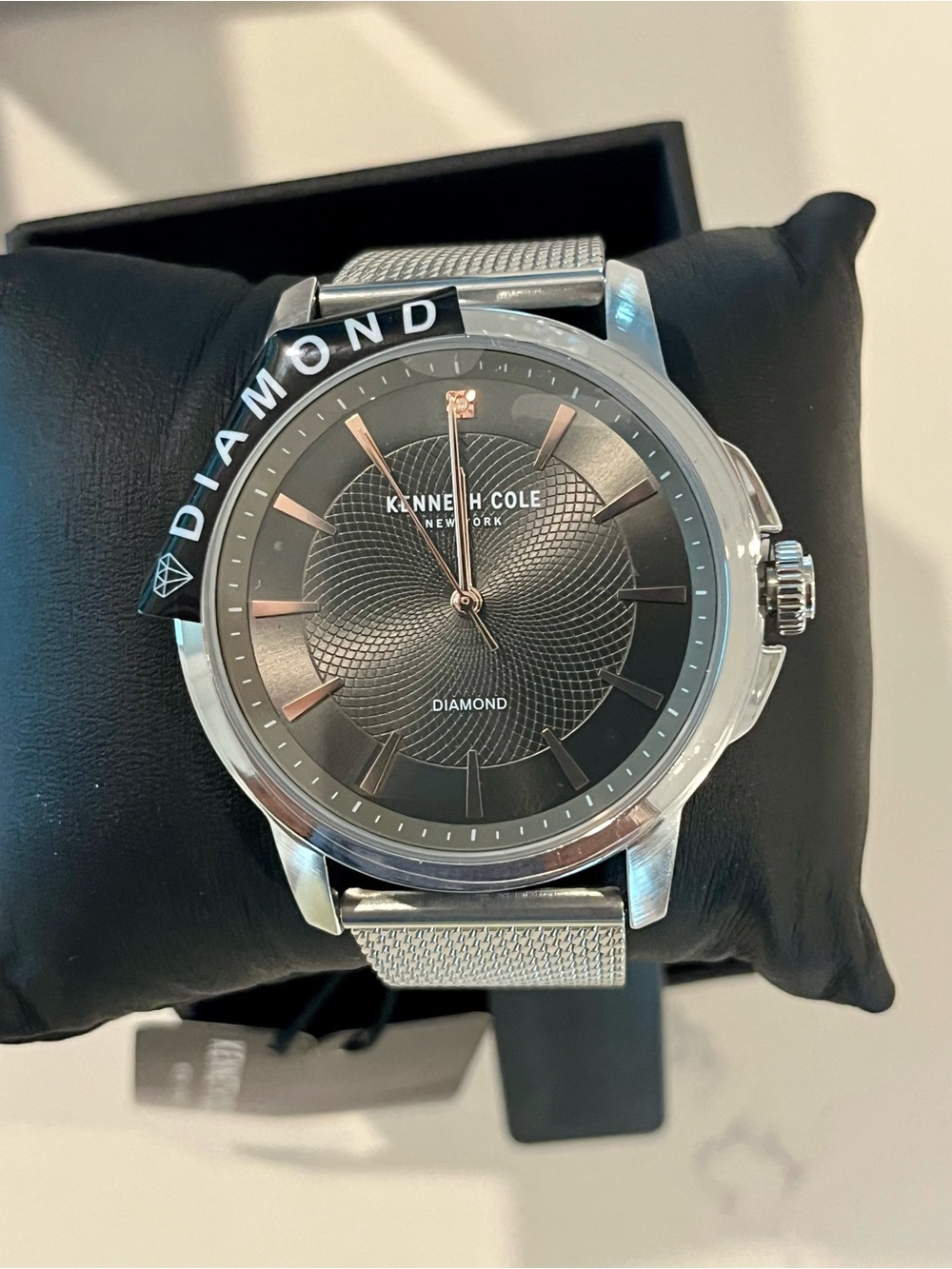 Kenneth Cole New York Men's Black Dial Diamond Accent Mesh Bracelet Watch 43mm